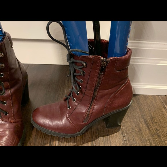 burgundy lace up block heel combat boots - Picture 7 of 7